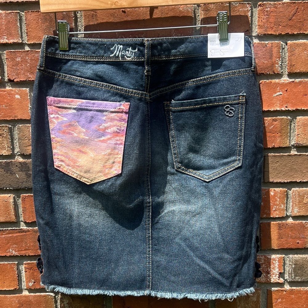 NWT Hand-Painted Jessica Simpson High-waisted Adorn  Skirt with cloud design